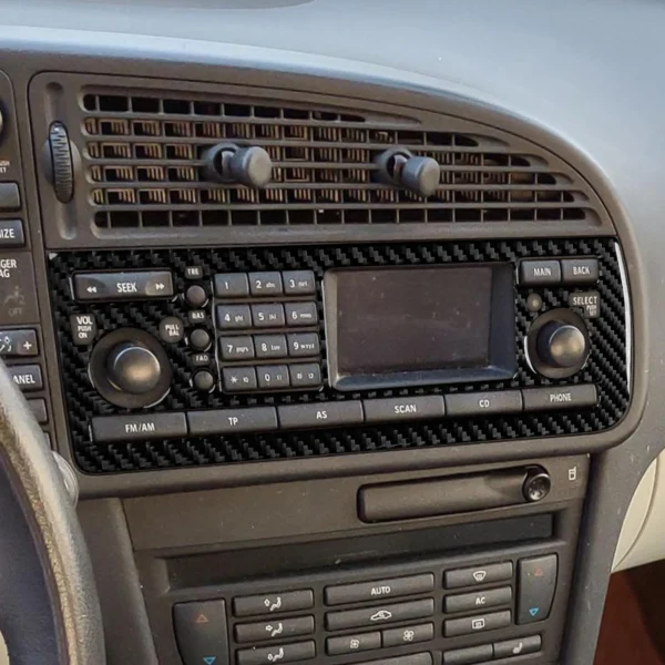 Finition Carbone – Habillage Radio/CD & Navigation ICM2 pour Saab 9-3 (2003–2011)