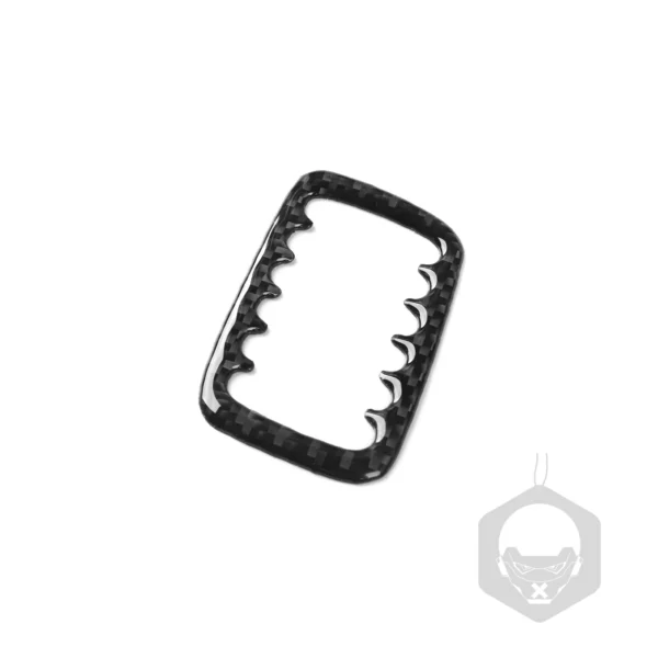 Finition Carbone – Habillage Grille d’Aération Supérieure pour Saab 9-5 (2003–2005) – Image 2